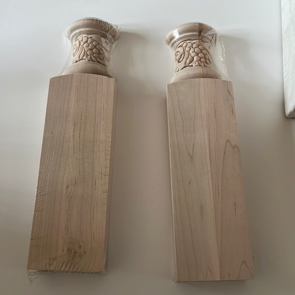 Other - NWT Two Solid Wood Maple Large corbels